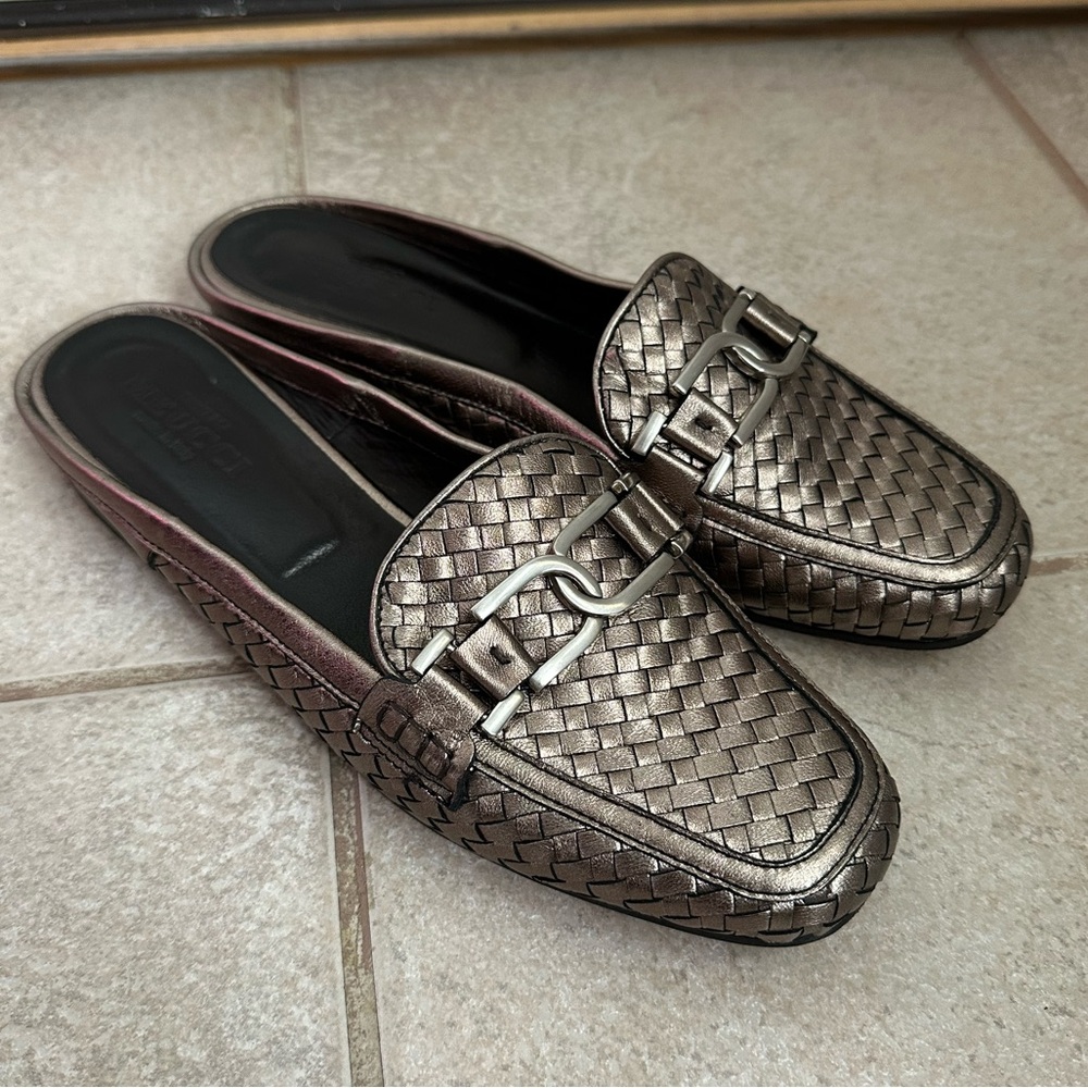 Sesto Meucci metallic Leather Woven Mules Slides Silver‎ Buckle size 9